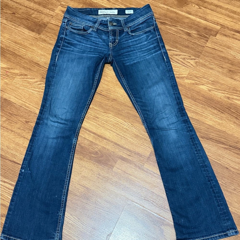 BKE Stella 28R Jeans